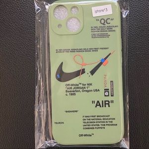 (OFFWhite)Liquid Silicone Case Compatible for iPhone 13.(GREEN)